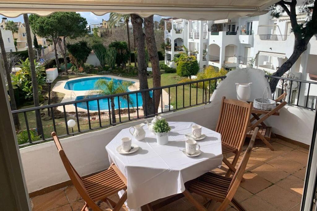 Oasis Sun Beach Costa Del Sol Estepona Exterior foto